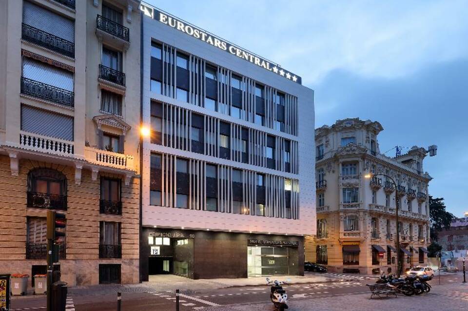 Hotel Eurostars Central 5