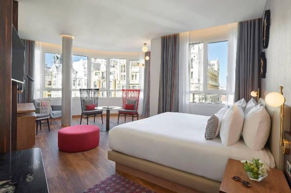 Hyatt Centric Gran Via Madrid 3