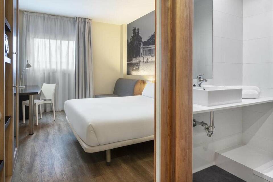 B&B Hotel Madrid Aeropuerto T1-T2-T3 2