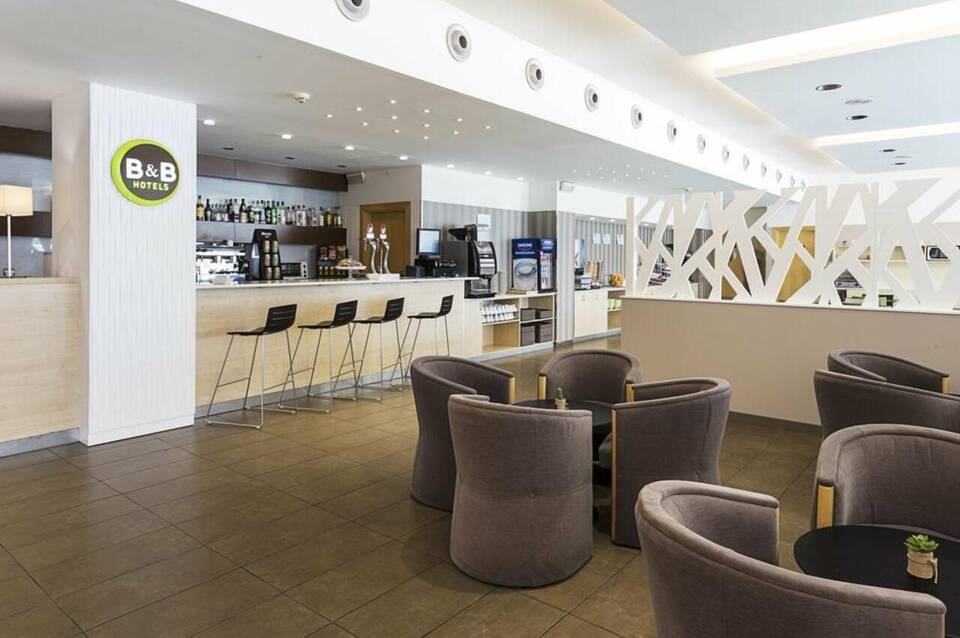 B&B Hotel Madrid Aeropuerto T1-T2-T3 5