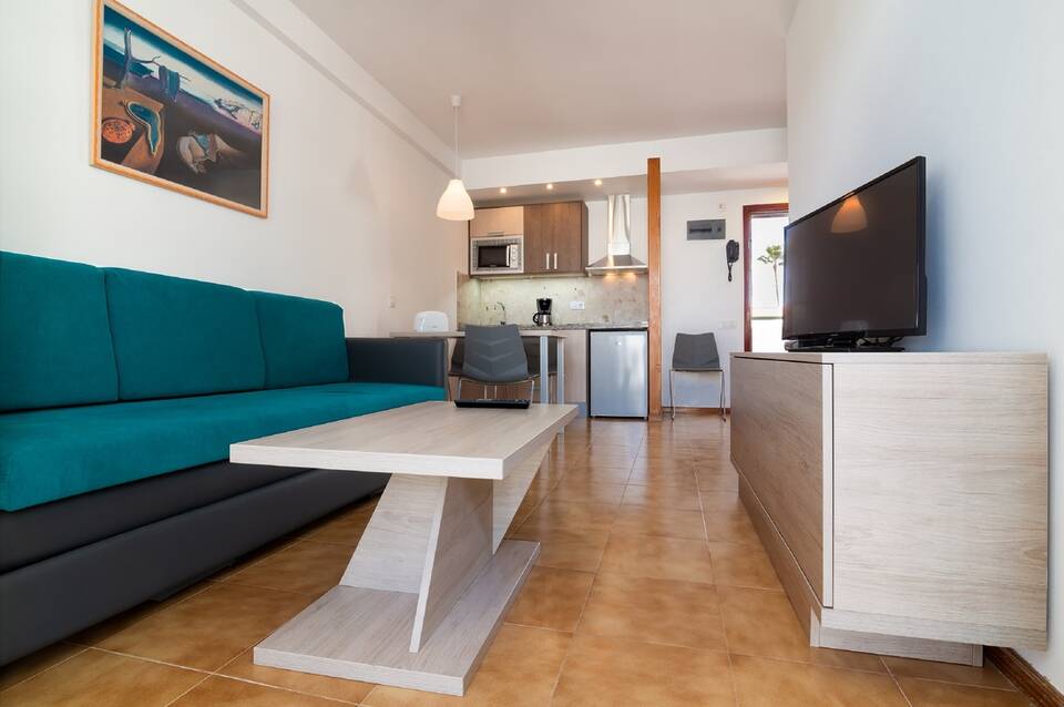 Apartamentos Montemayor 4
