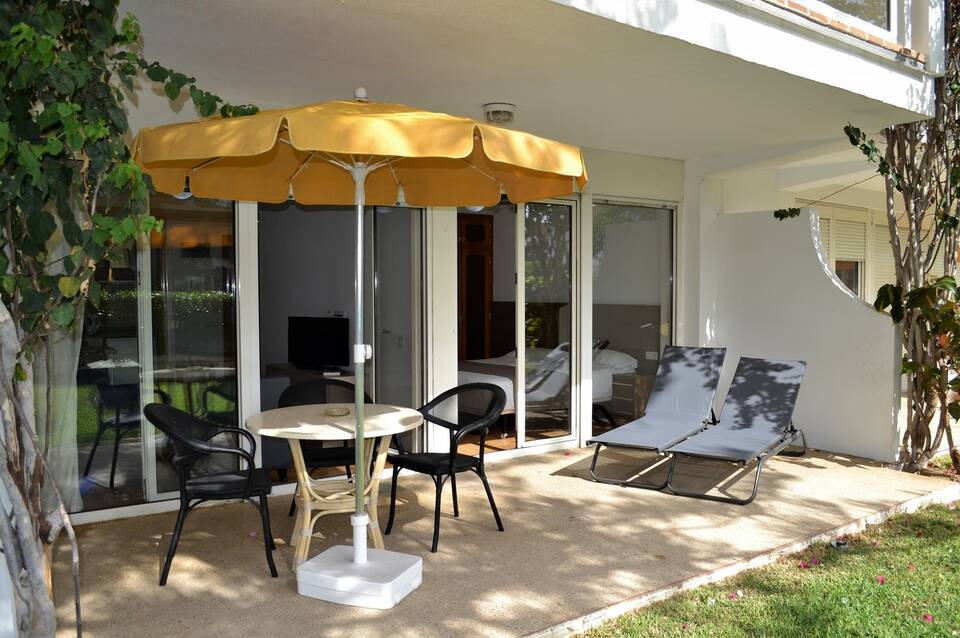 Apartamentos Montemayor 5