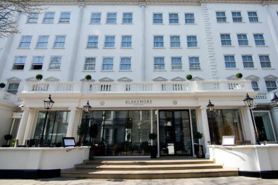 Blakemore Hyde Park 1