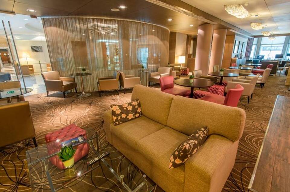 DoubleTree by Hilton London Kensington 1