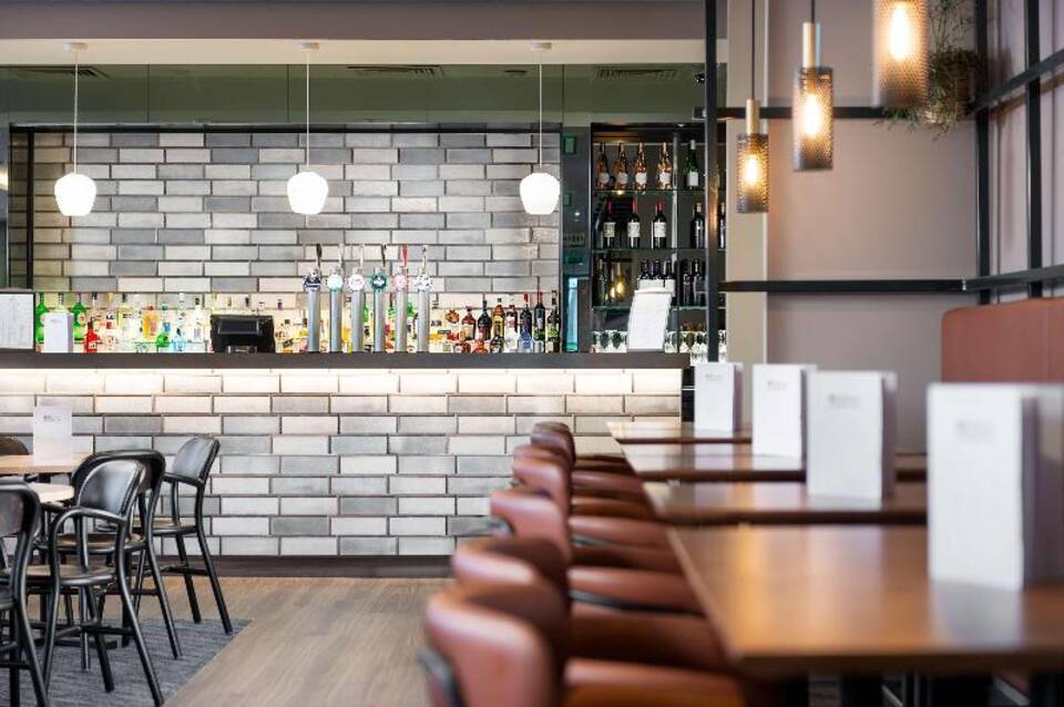 Hilton Garden Inn London Heathrow Airport 4