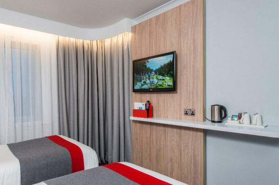 Holiday Inn Express London Greenwich 2