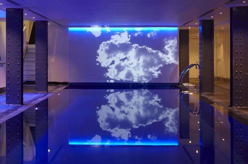 One Aldwych 5
