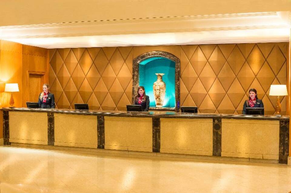 Millennium Hotel And Conference Centre Gloucester London 5