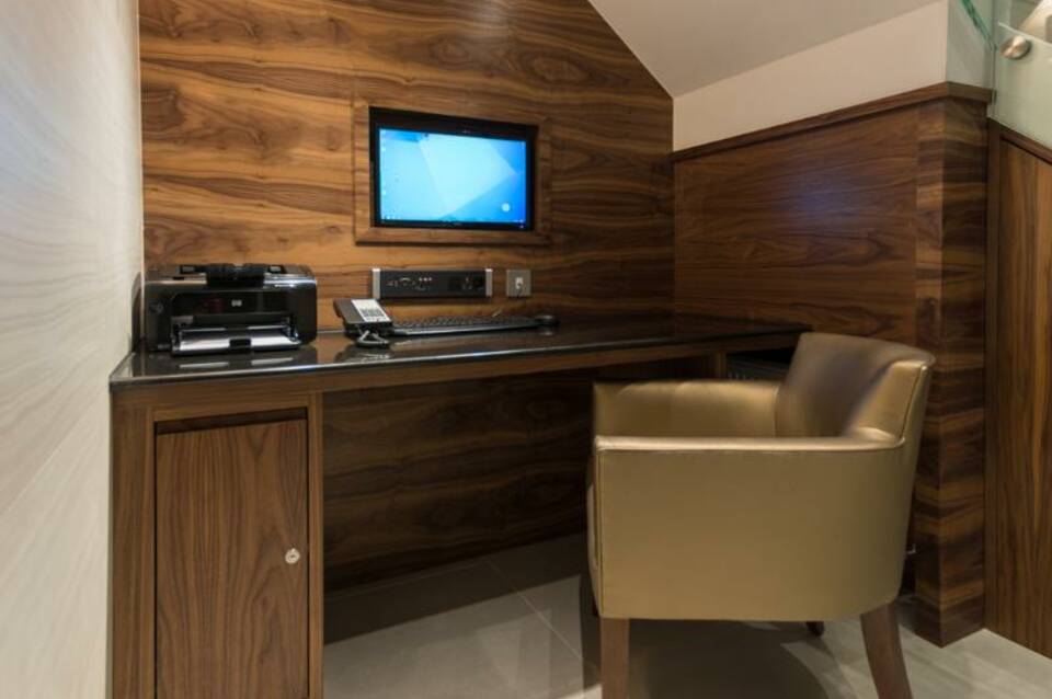 Norfolk Towers 5