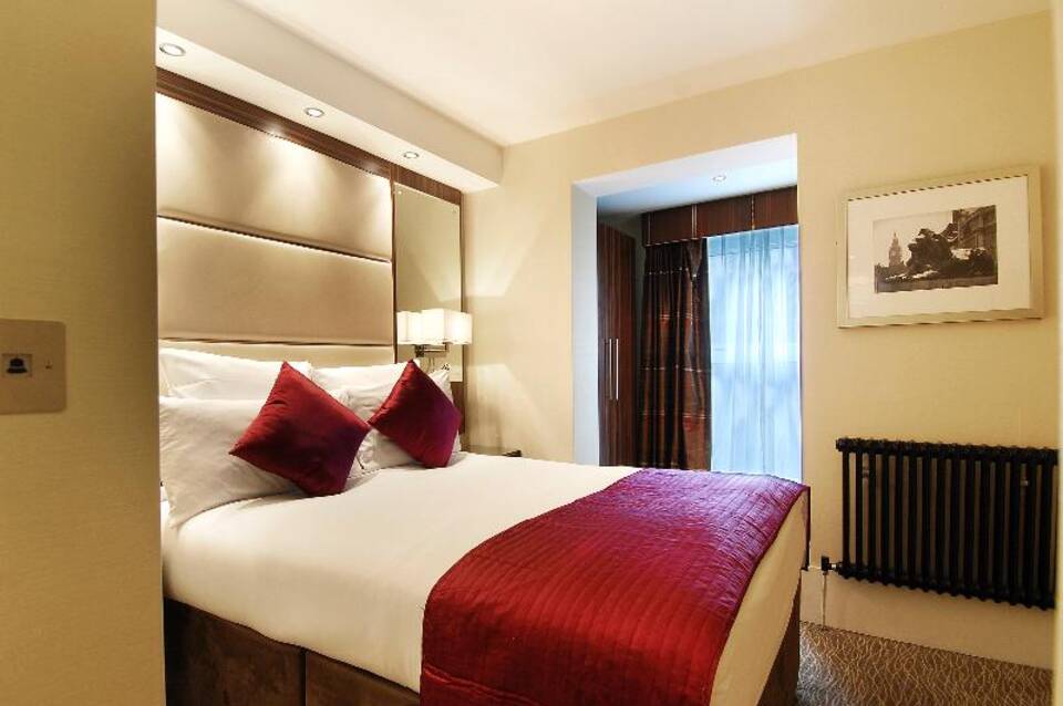 Grand Royale Hyde Park 2