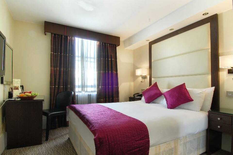 Grand Royale Hyde Park 3