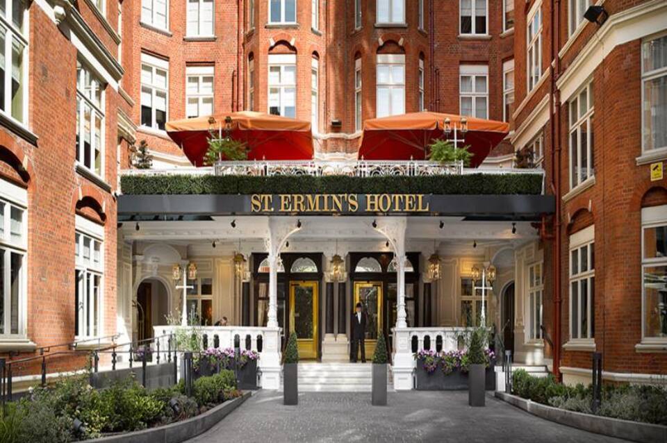 St. Ermin's Hotel, Autograph Collection 3
