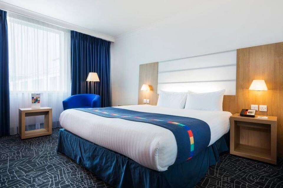Radisson Hotel & Conference Centre London Heathrow 4