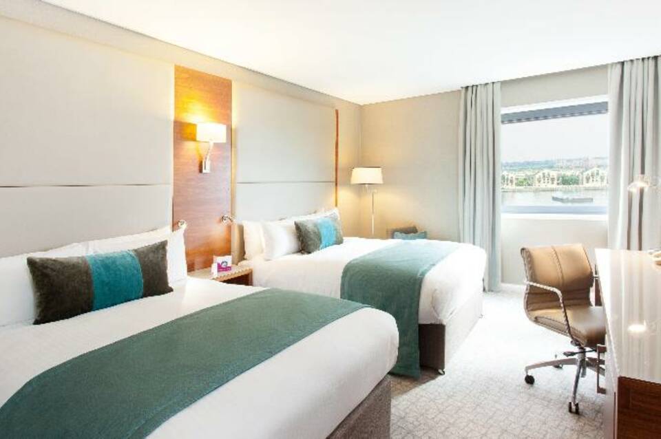 Crowne Plaza London Docklands 5