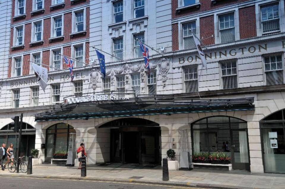 DoubleTree by Hilton Hotel London - West End 1