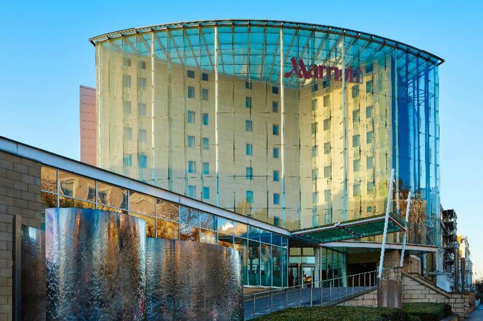 London Marriott Hotel Kensington 1