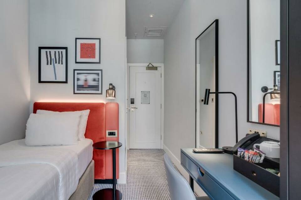 Mornington London Kensington, BW Premier Collection by Best Western 2