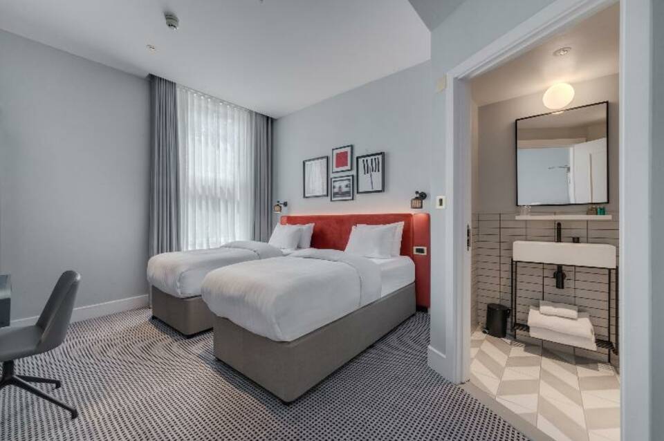 Mornington London Kensington, BW Premier Collection by Best Western 3
