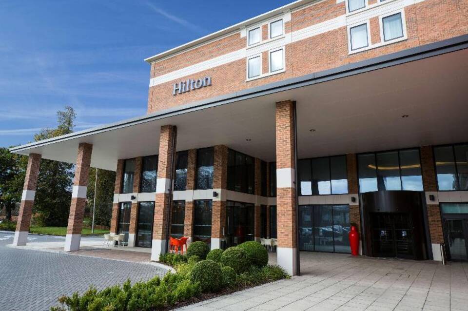 Hilton London Heathrow Airport Terminal 5 1