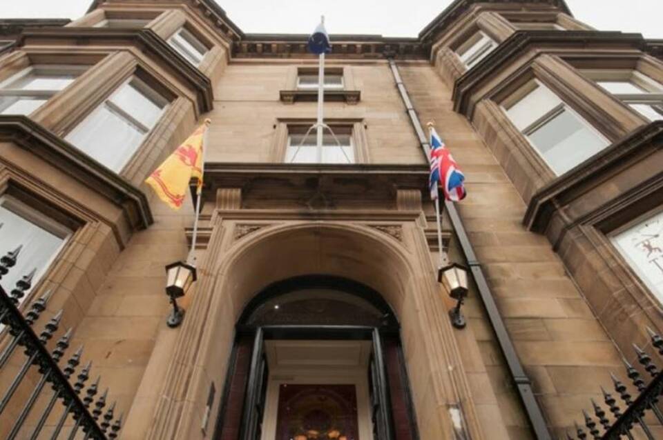 Palmerston Suites 5