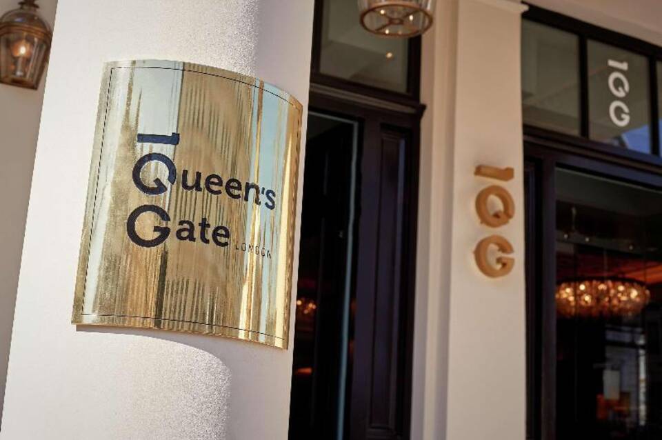 100 Queen's Gate Hotel London, Curio Collection by Hilton 2