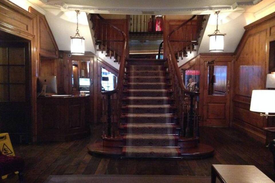 Durrants Hotel 3