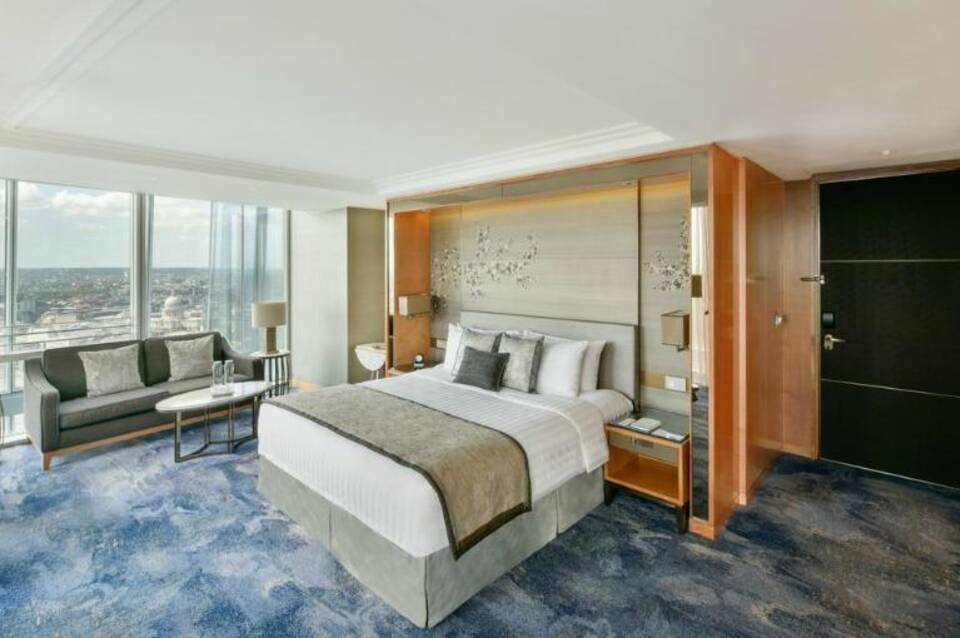 Shangri-La Hotel, At The Shard, London 4