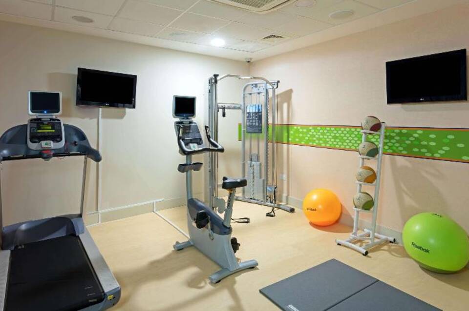 Hampton by Hilton London Croydon 4