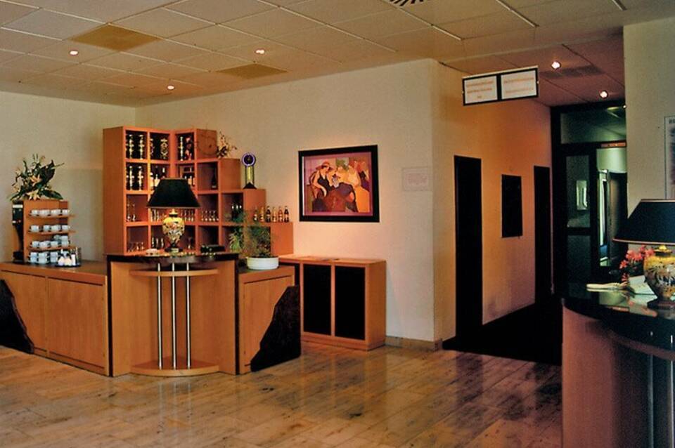 AMBER ECONTEL Hotel Muenchen 3