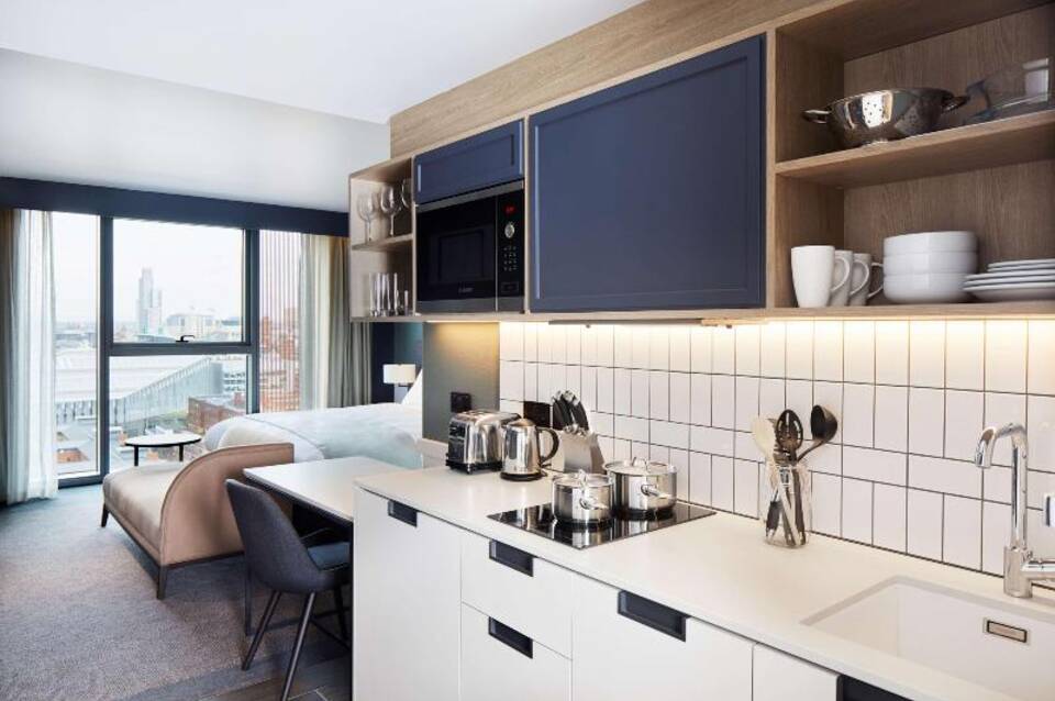 Hyatt House Manchester 4