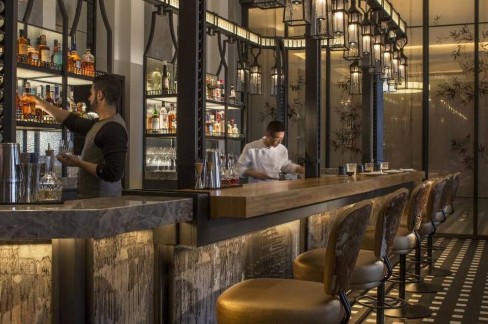 Four Seasons Hotel London at Tower Bridge 4