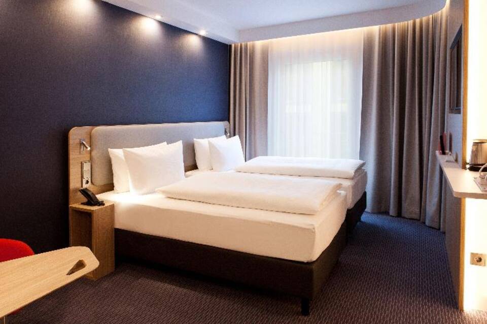 Holiday Inn Express Munich – Olympiapark 1