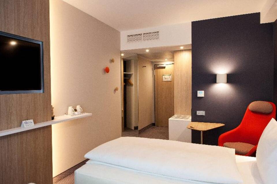 Holiday Inn Express Munich – Olympiapark 2