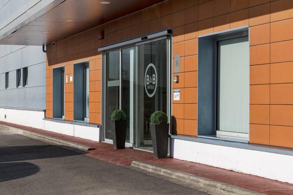 B&B Hotel Valencia Aeropuerto 1