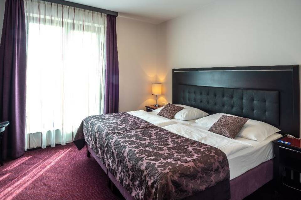 EA Hotel Embassy Prague 4