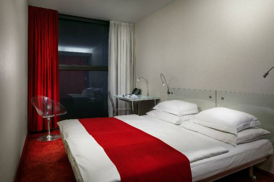 Metropol Design Hotel Old Town 1