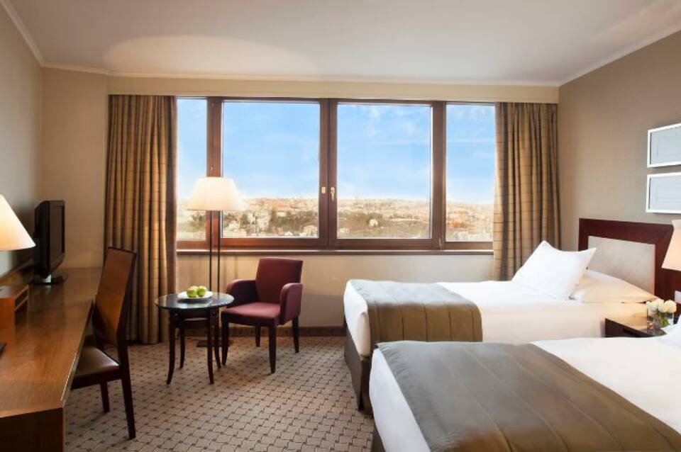 Grand Hotel Prague Towers 3