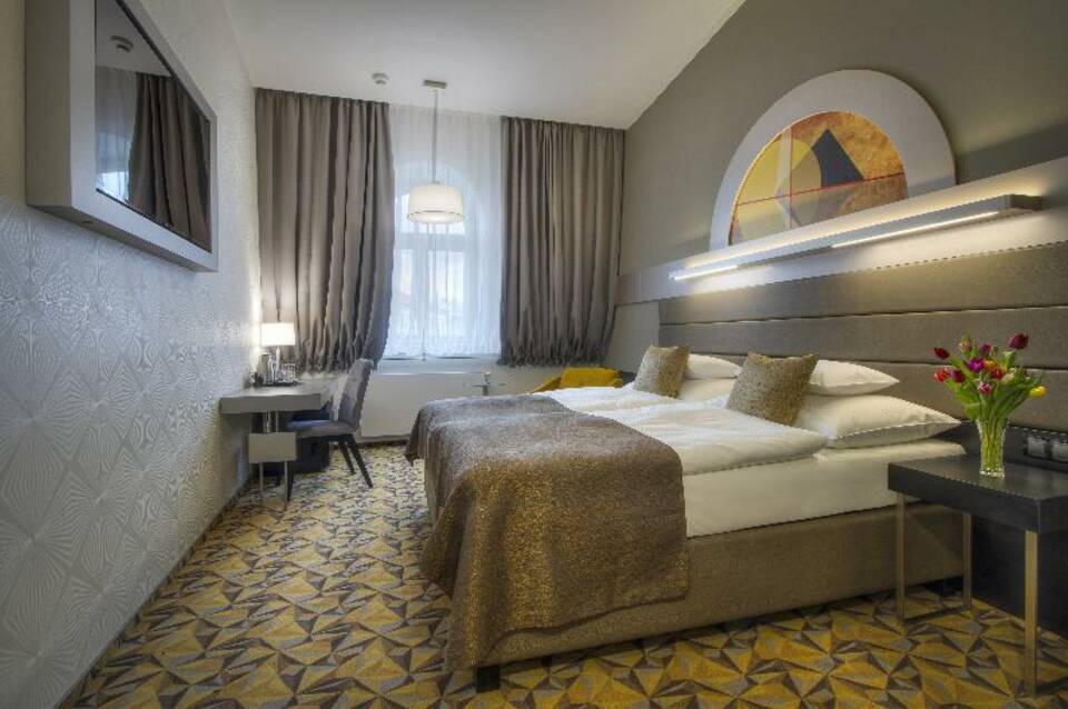 Hotel Essence 1