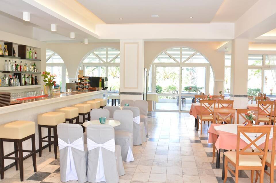 Cavo d'Oro Hotel 4