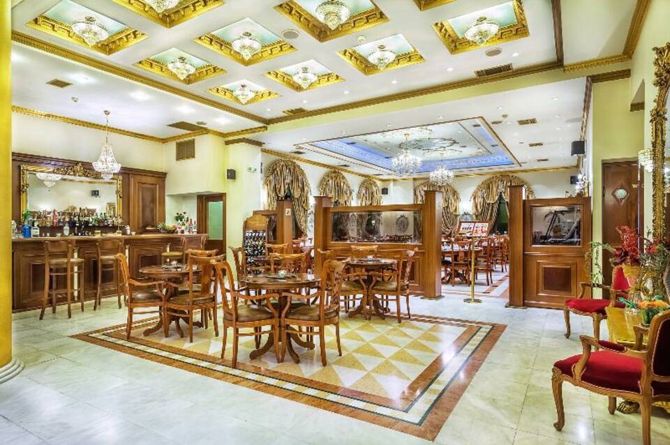 Imperial Palace Classical Hotel 2