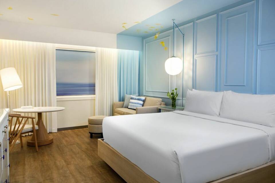 Renaissance Wind Creek Curacao Resort 4