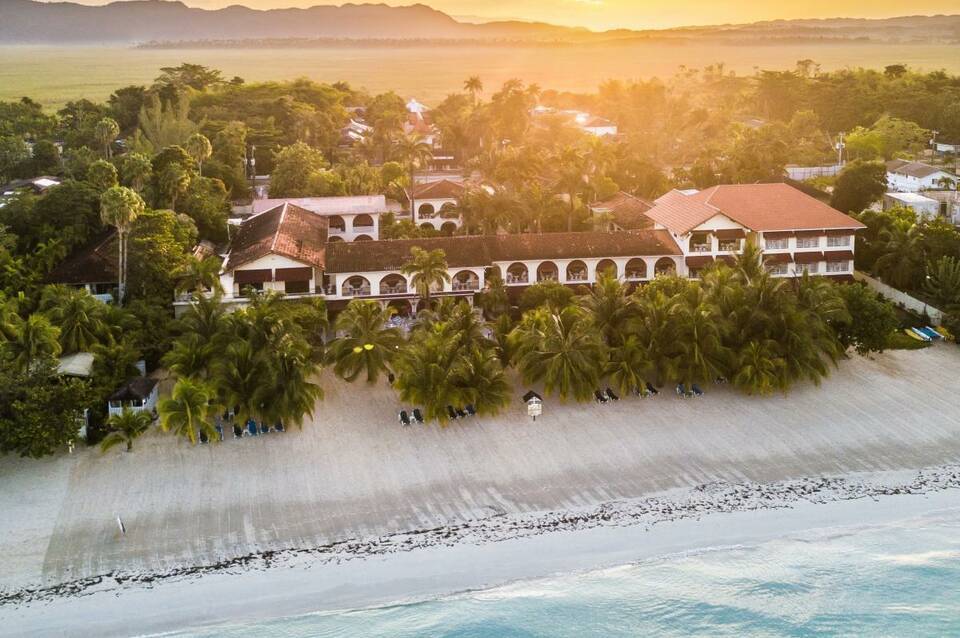 Charela Inn 1