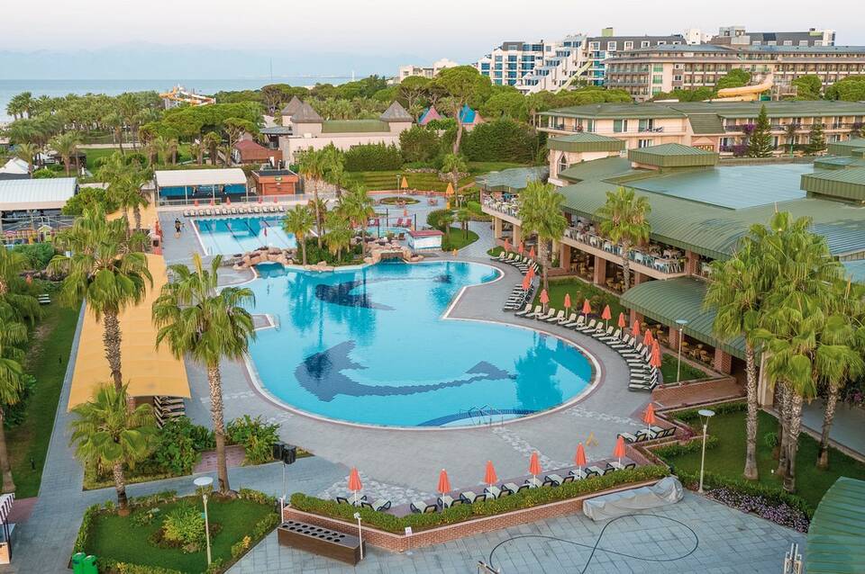Pine Beach Belek 1