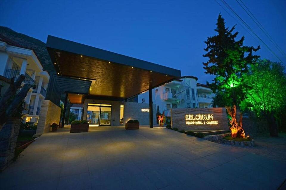 Belcekum Beach Hotel 1