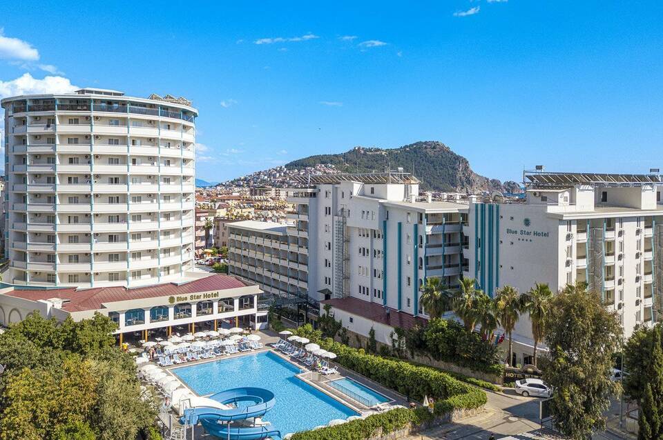 Blue Star Hotel 5