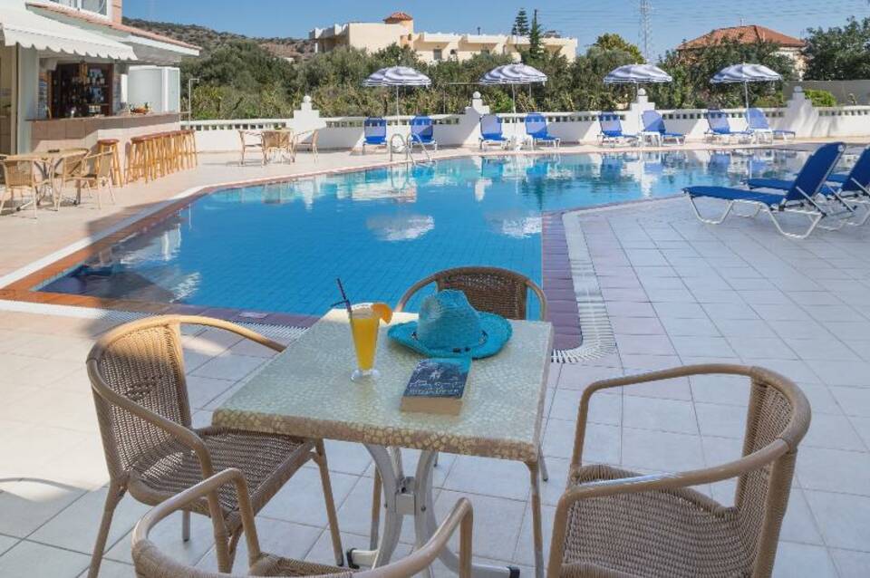 Athena Apartments Stalida 5