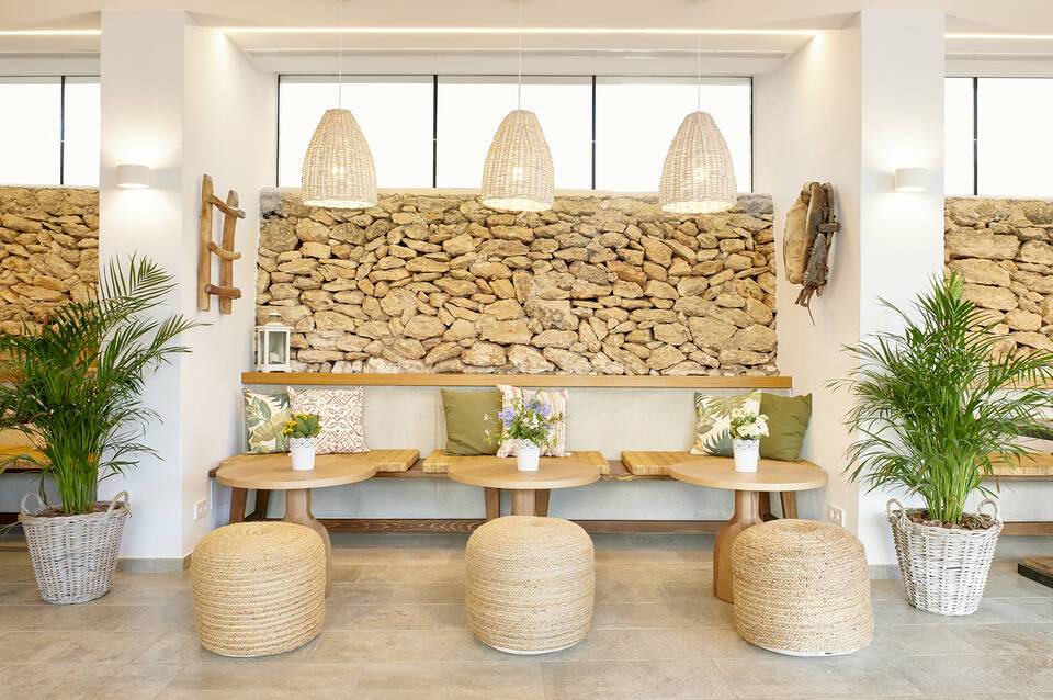 Can Lluc Boutique Country Hotel & Villas 4
