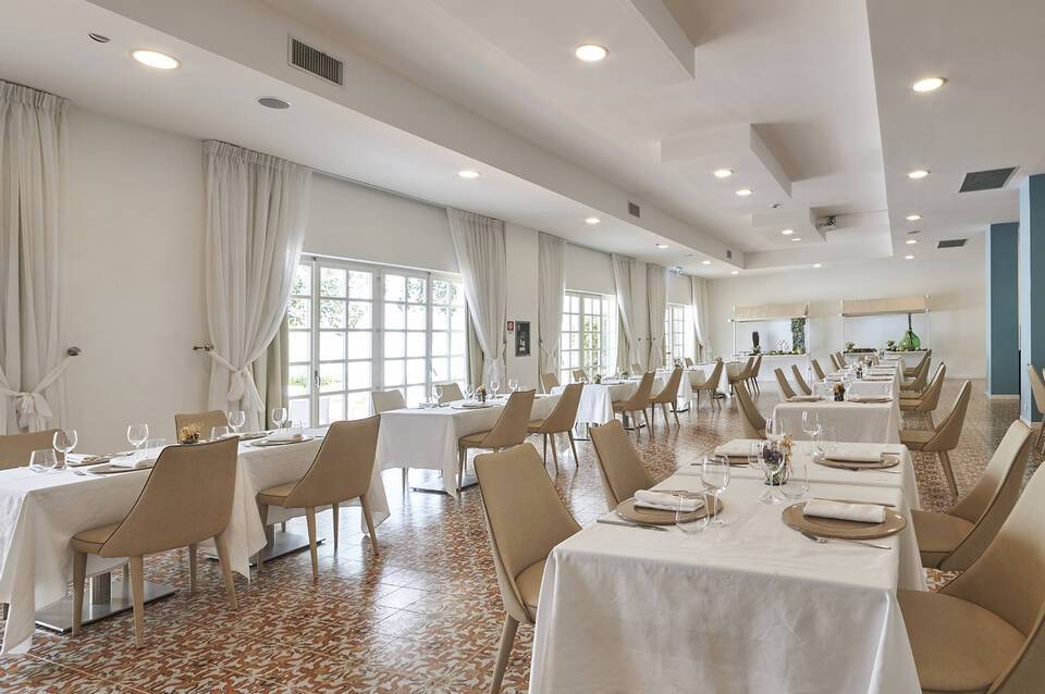 Grand Hotel Riviera 3