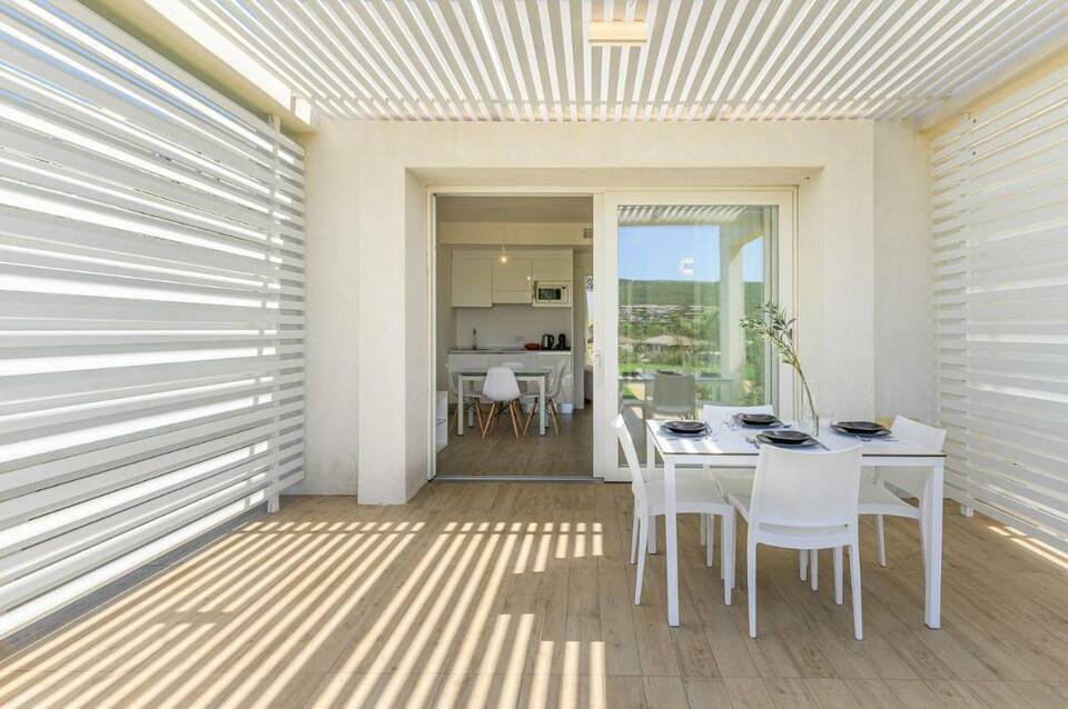 Capo Falcone Charming Apartments 4