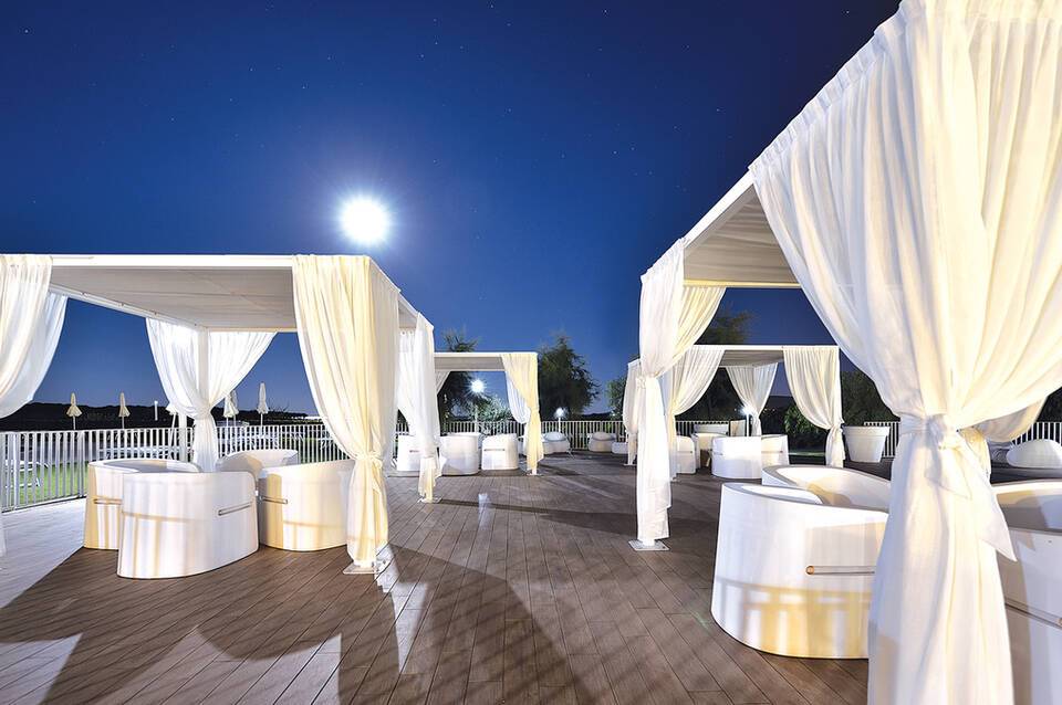 Janna'e Sole Resort 4